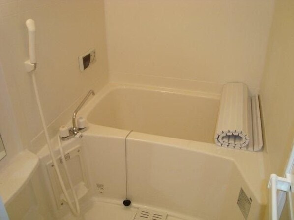 ポートヴィラ弐番館の物件内観写真